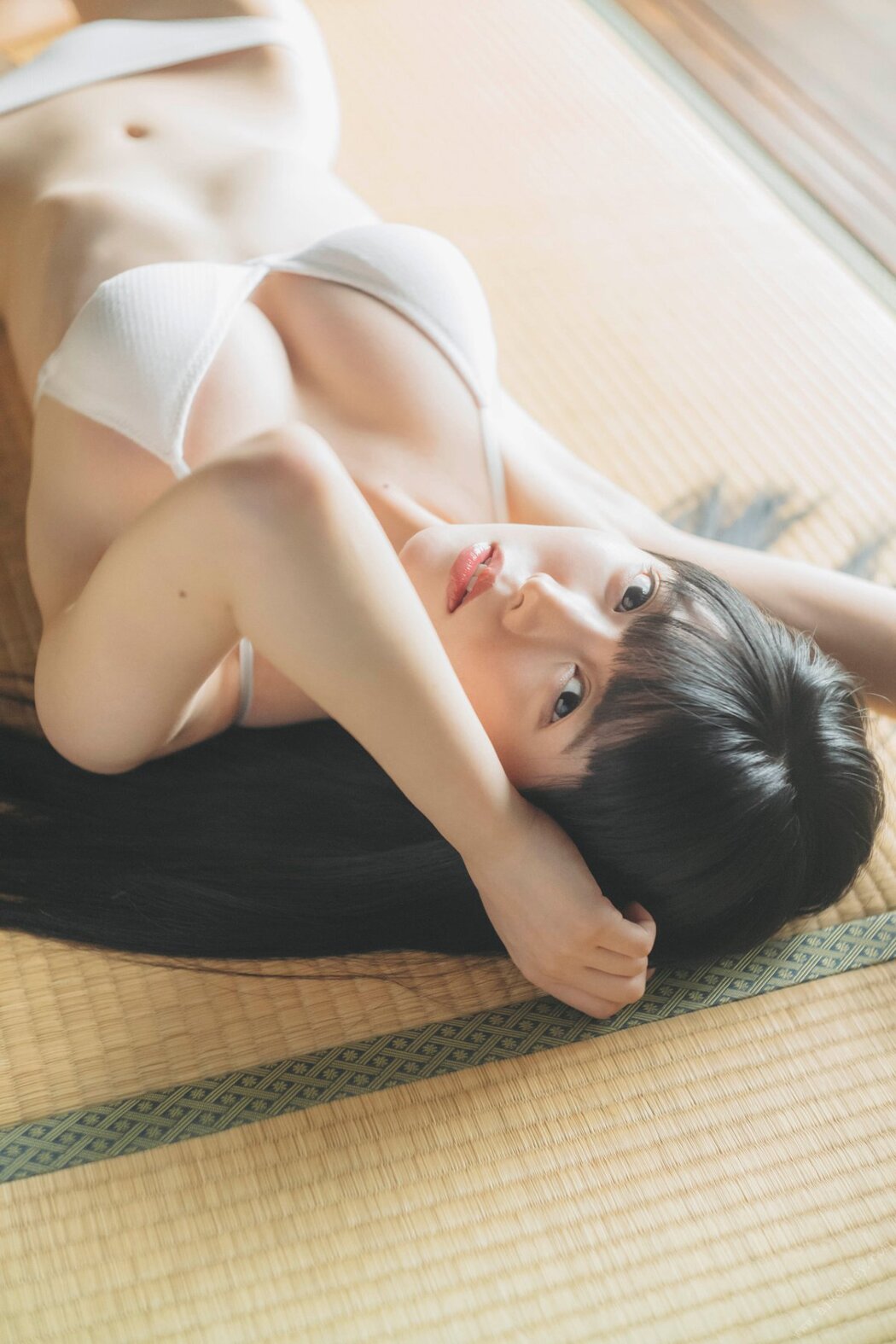 Photobook FLASHデジタル写真集 小野寺梓 夢の続きへ