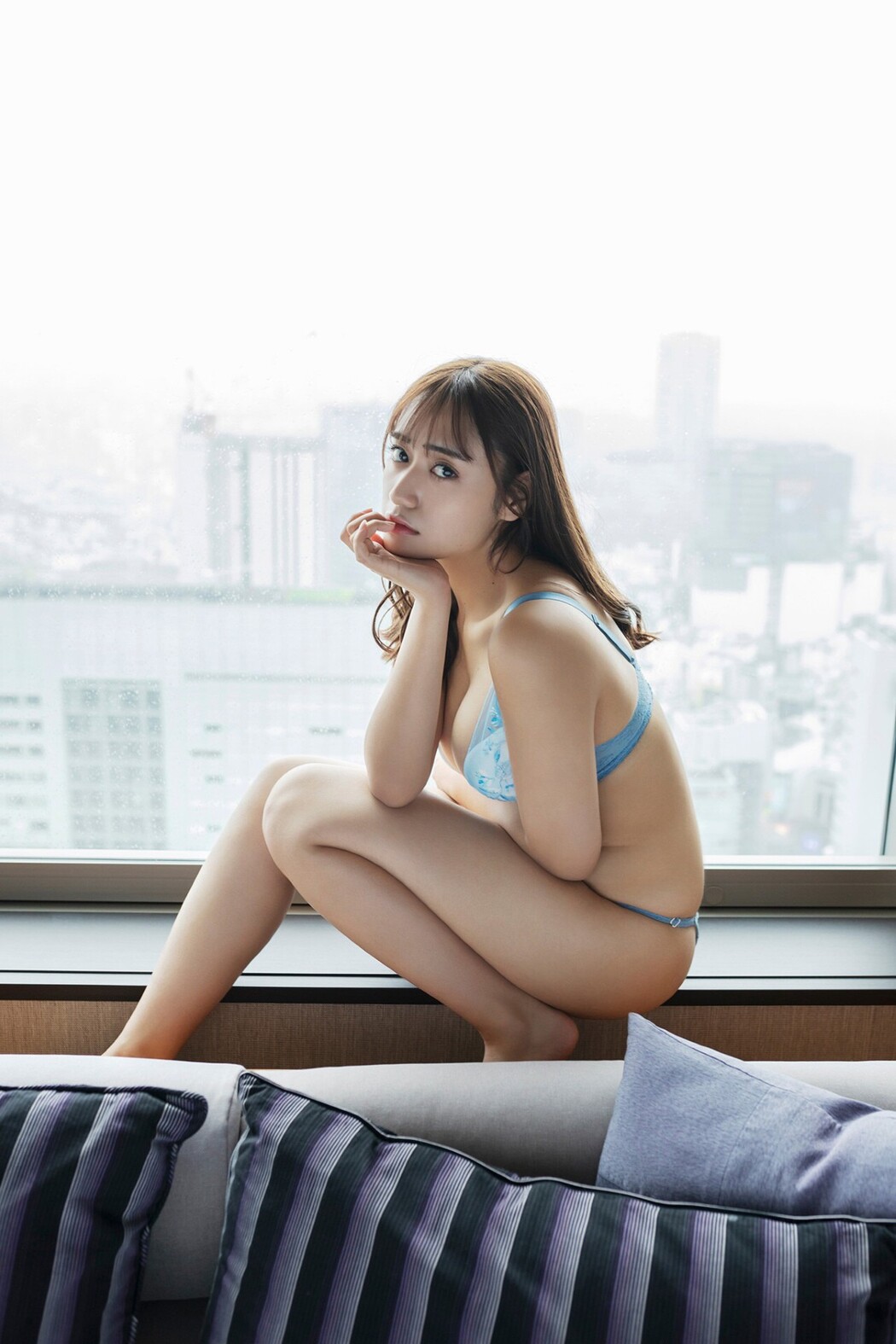 Platinum FLASH Photobook 2023-02-17 Meruda Ikeda 池田メルダ – Triangle Love In The Case Of Akane