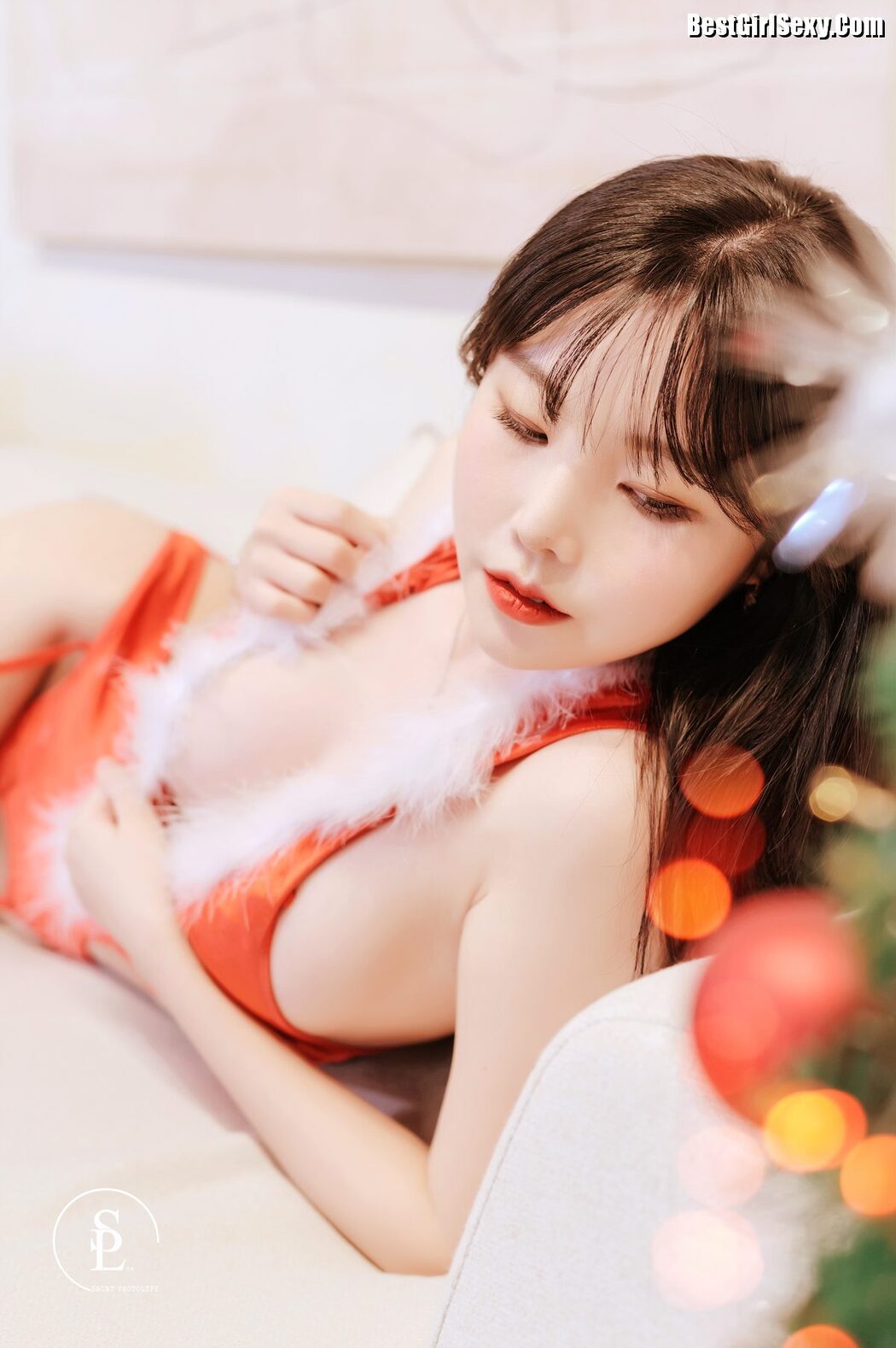 SaintPhotoLife – Yuna 유나 – Vol.24 Merry Yunas Xmas