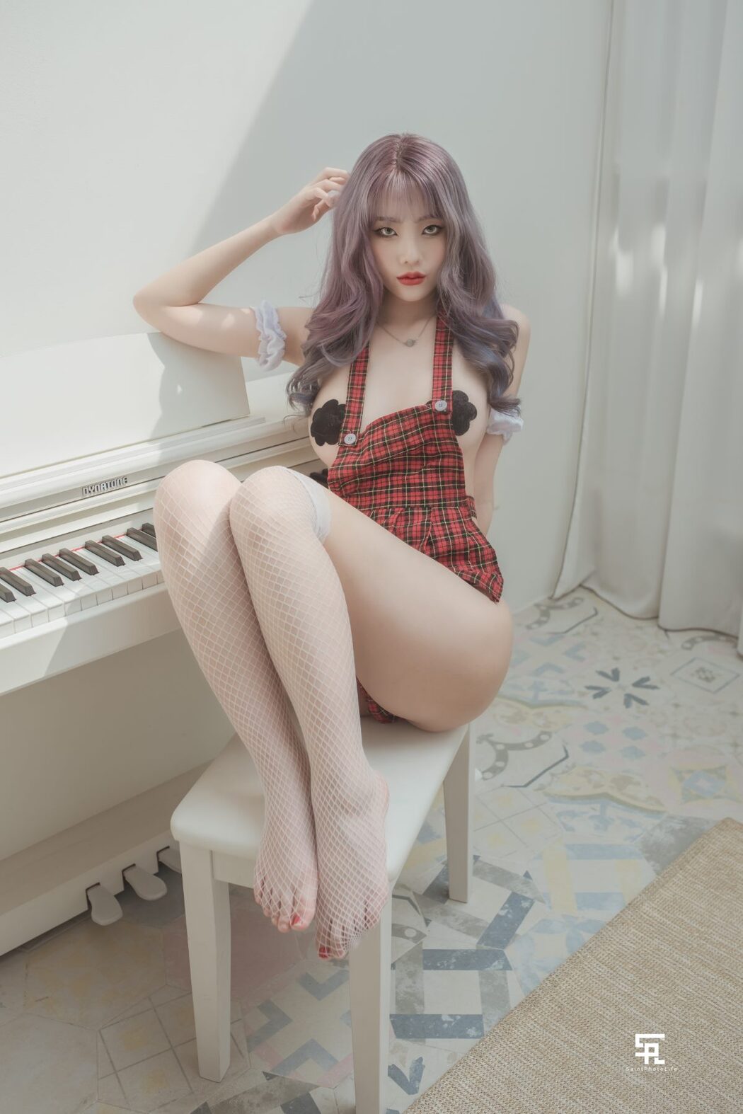 SaintPhotoLife Growing up Yuna Vol.2
