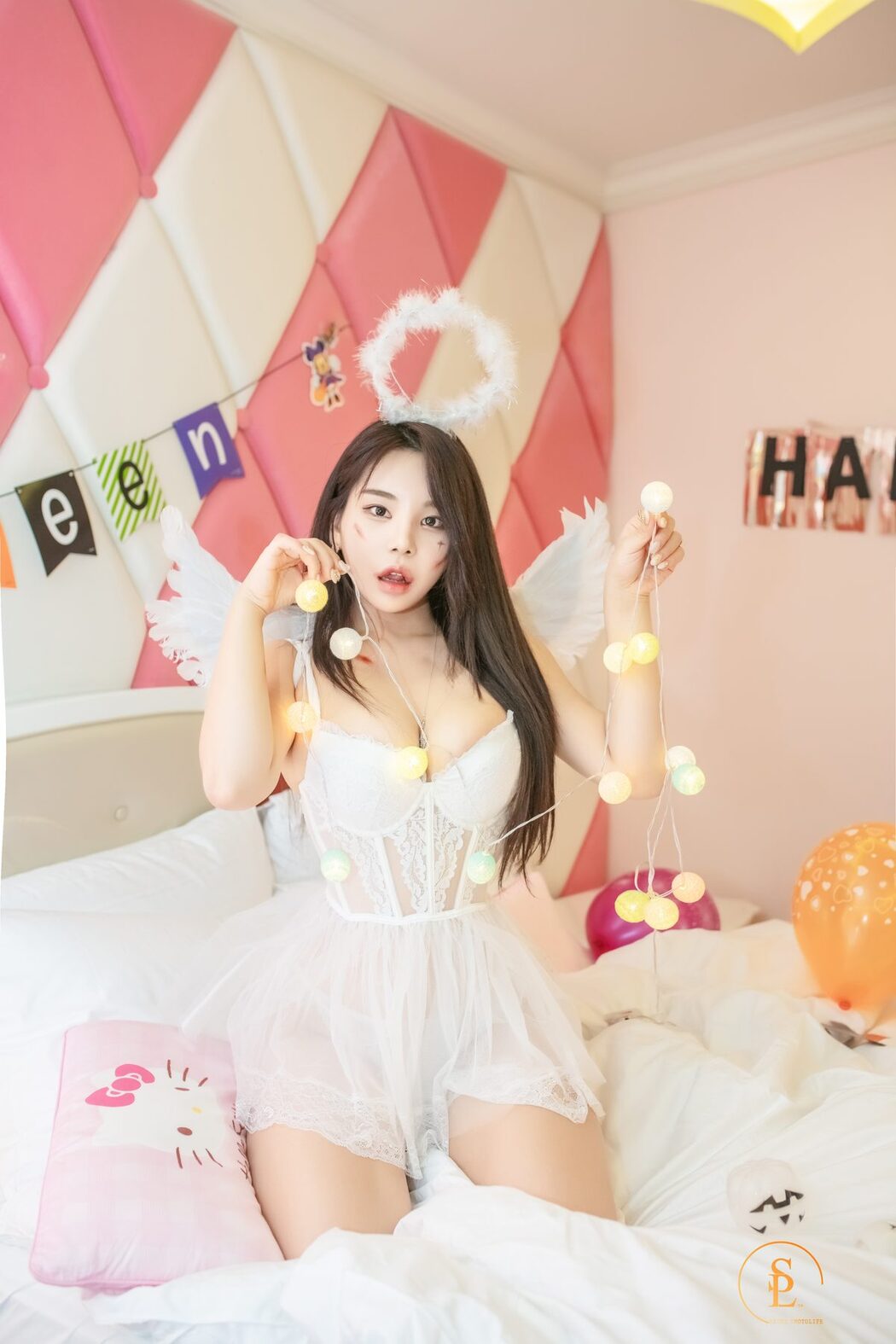 SaintPhotoLife – Zzyuri 쮸리 – Vol.16 Pink Halloween