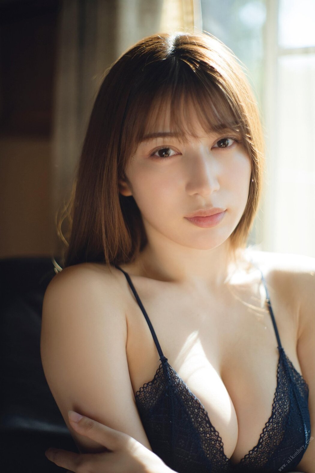 Platinum FLASH Photobook Risa Yukihira 雪平莉左 – Ripples can be heard さざ波が聞こえる 2022-02-11