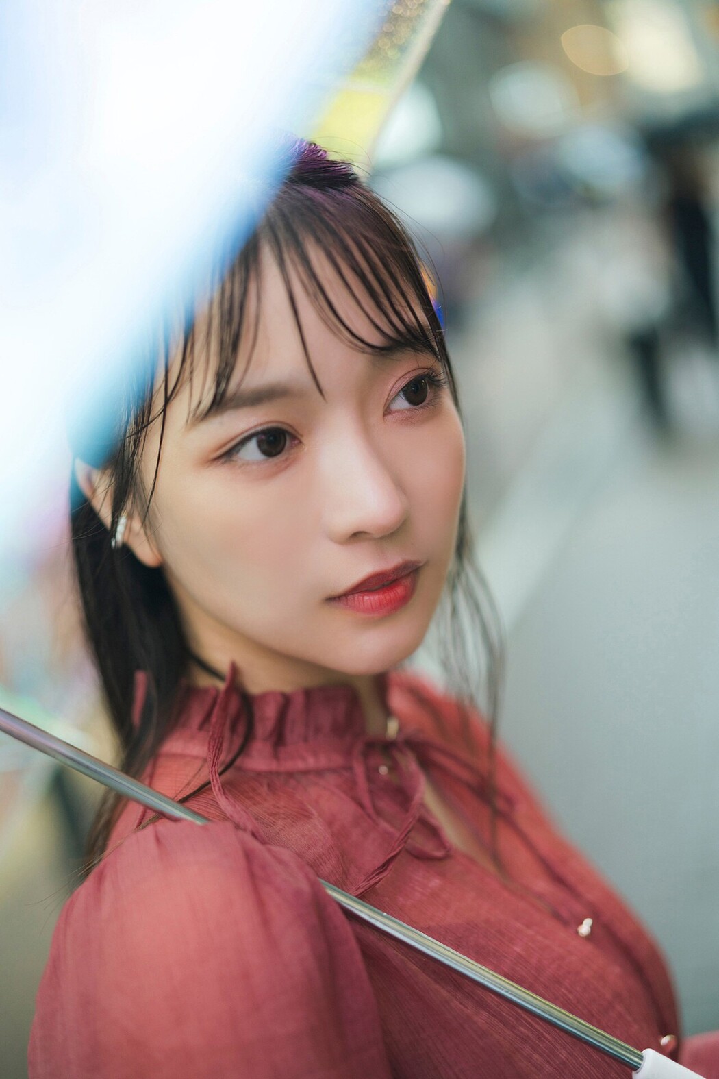 Platinum FLASH Photobook 2023-02-17 Akane Yoshizawa 吉沢朱音 – Triangle Love In The Case Of Akane