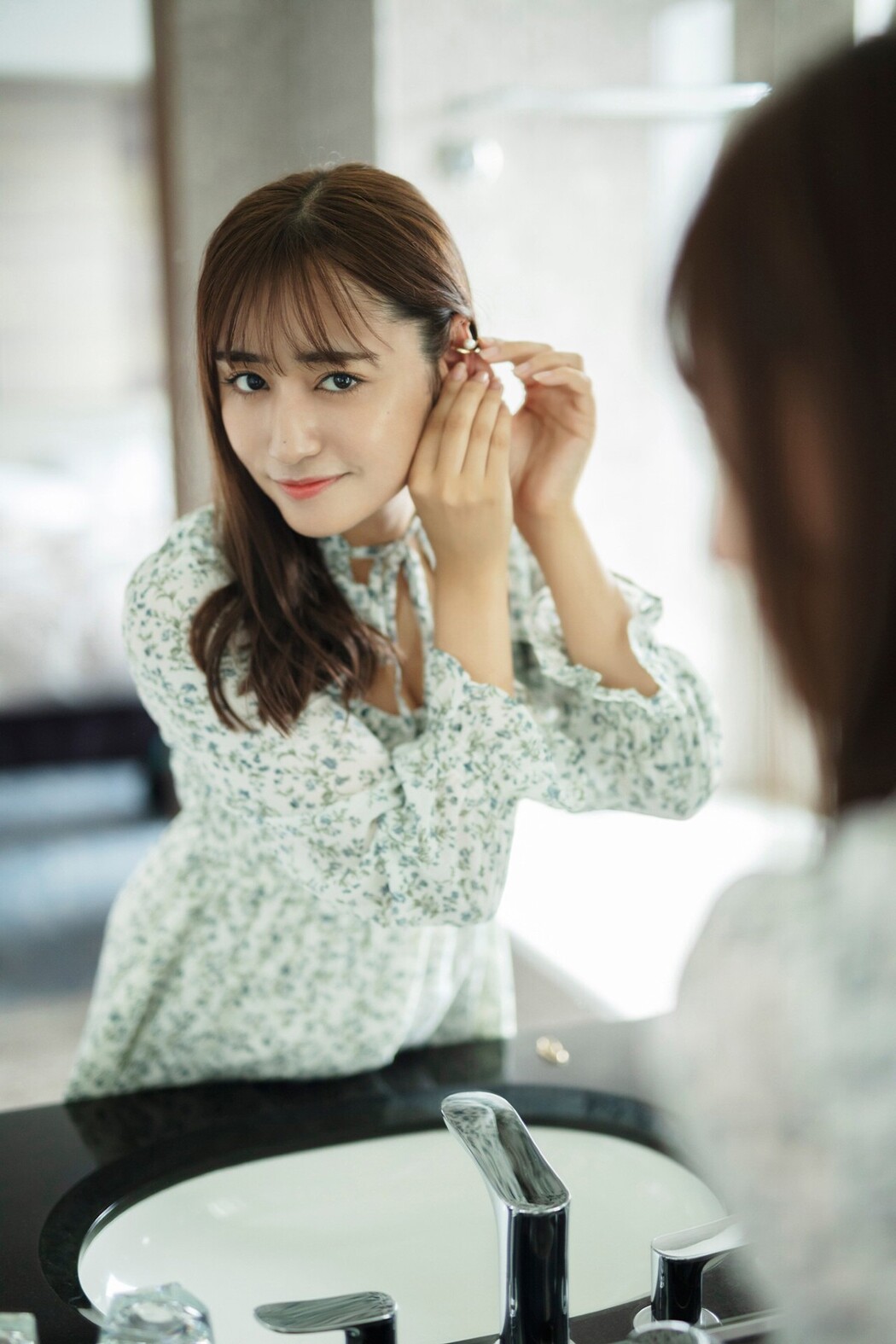 Platinum FLASH Photobook 2023-02-17 Meruda Ikeda 池田メルダ – Triangle Love In The Case Of Akane