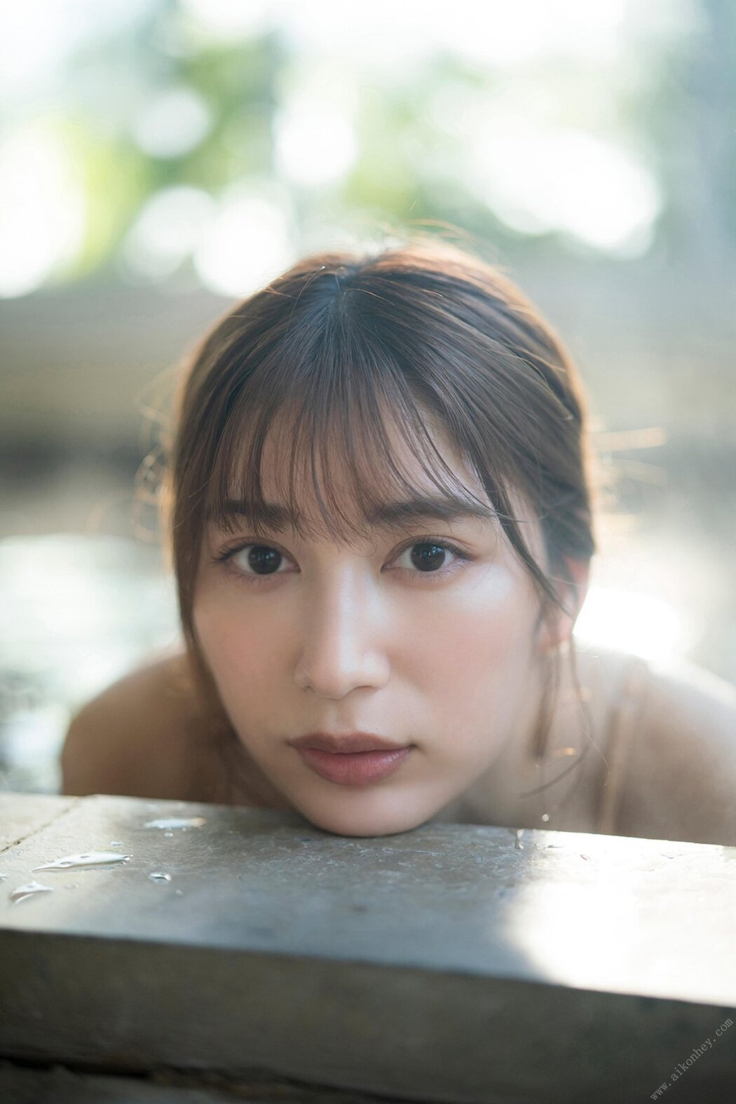 Platinum FLASH Photobook Risa Yukihira 雪平莉左 – Ripples can be heard さざ波が聞こえる 2022-02-11