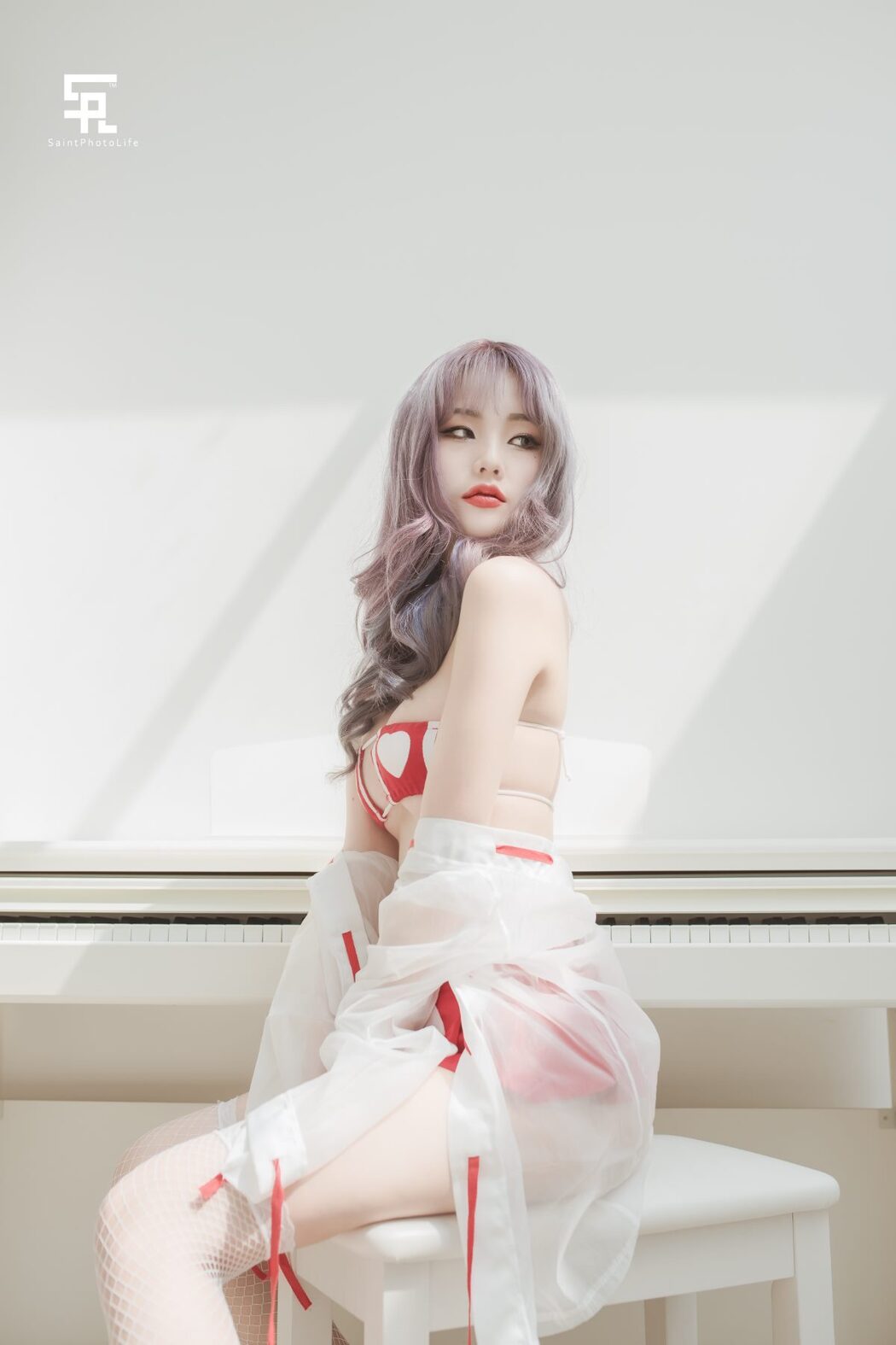 SaintPhotoLife Growing up Yuna Vol.2