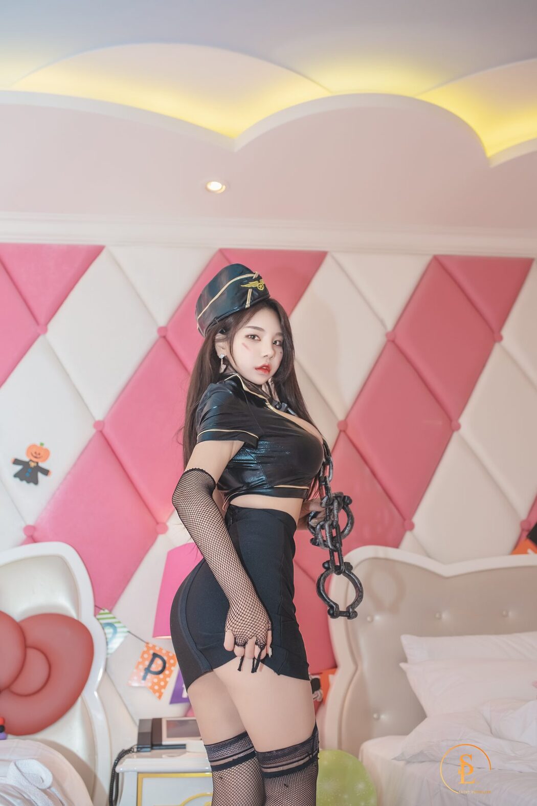 SaintPhotoLife – Zzyuri 쮸리 – Vol.16 Pink Halloween