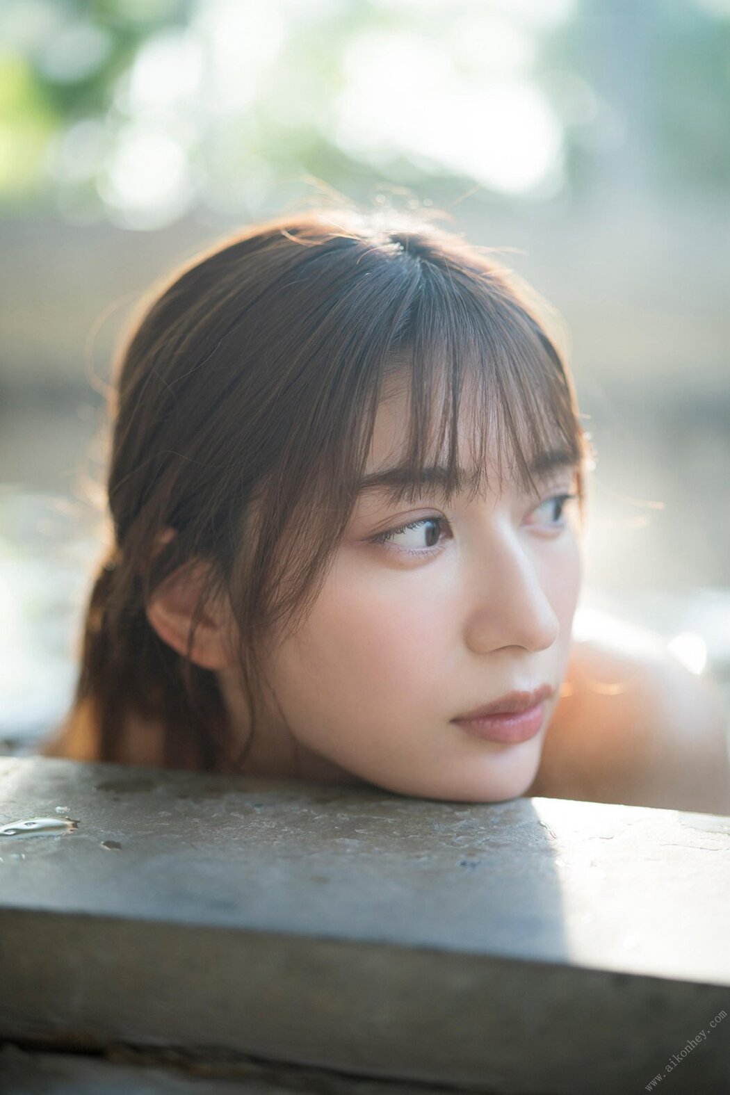 Platinum FLASH Photobook Risa Yukihira 雪平莉左 – Ripples can be heard さざ波が聞こえる 2022-02-11