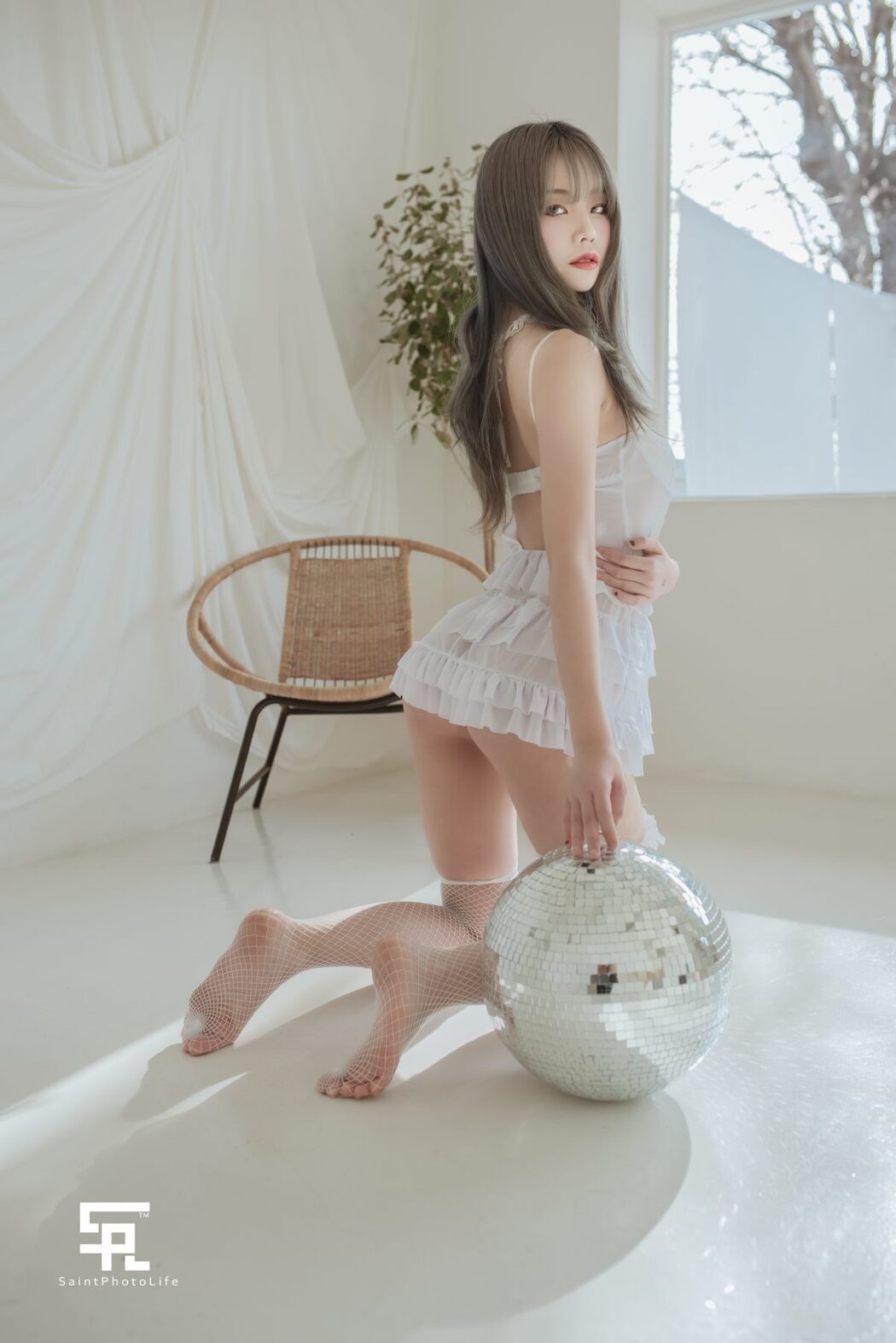 SaintPhotoLife Growing up Yuna Vol.1