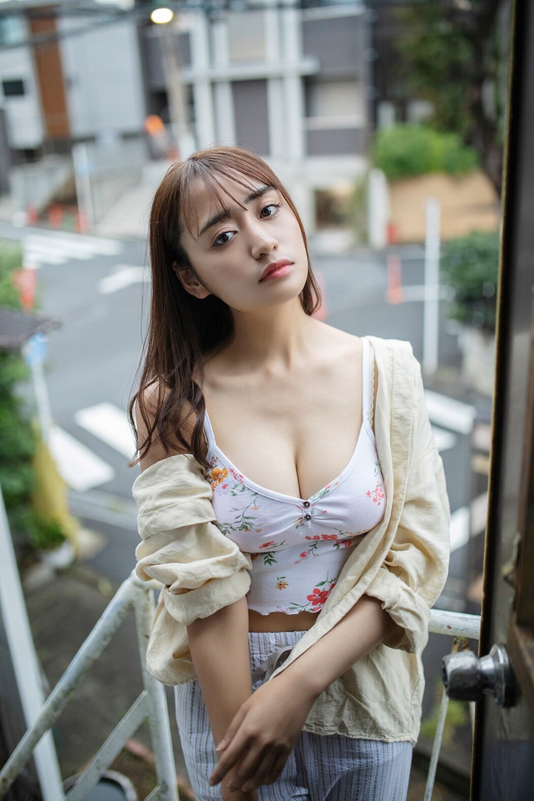 Platinum FLASH Photobook 2023-02-17 Meruda Ikeda 池田メルダ – Triangle Love In The Case Of Akane