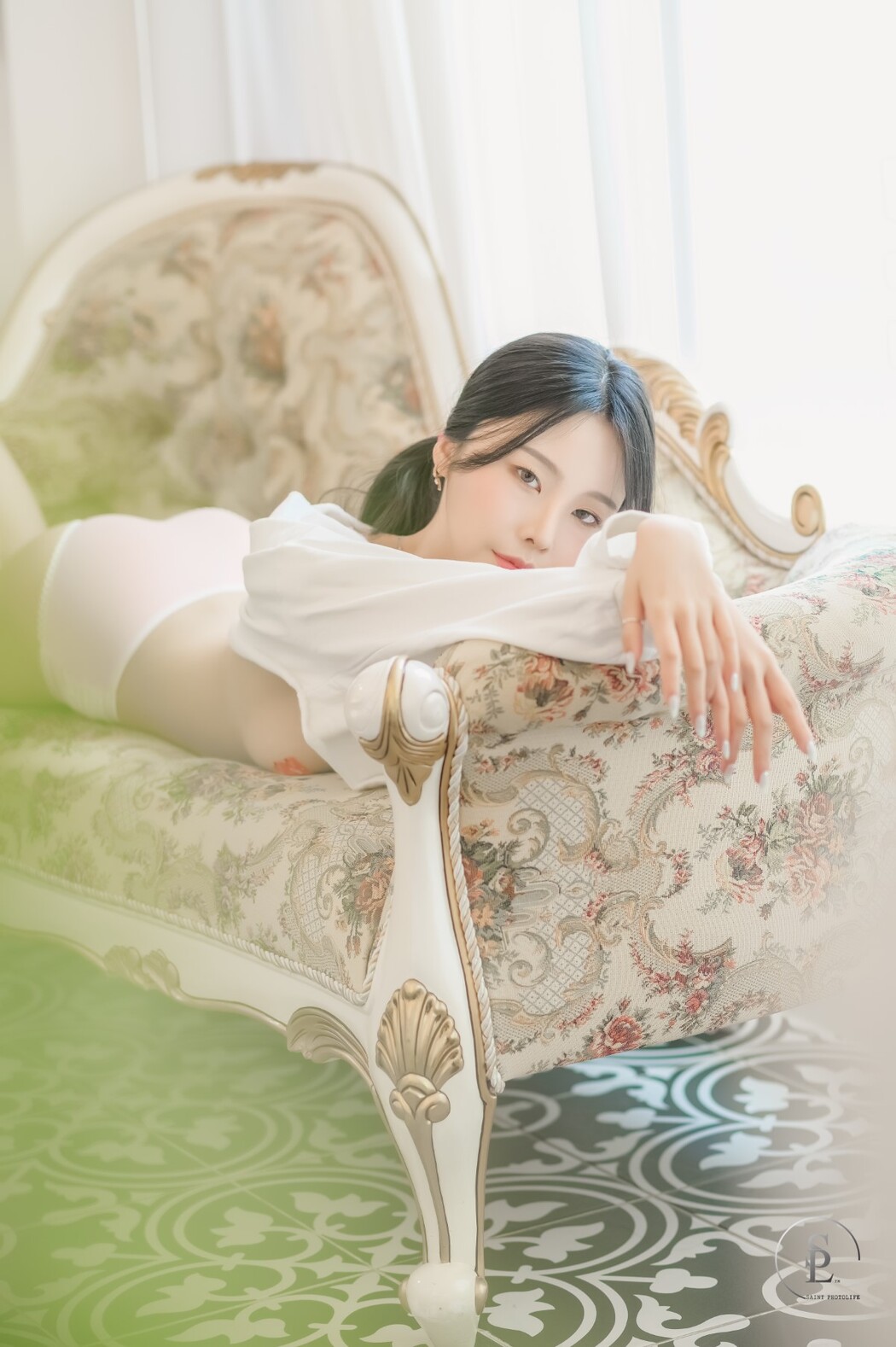 SaintPhotoLife Vol.043 Yuna 유나 Baby Pink