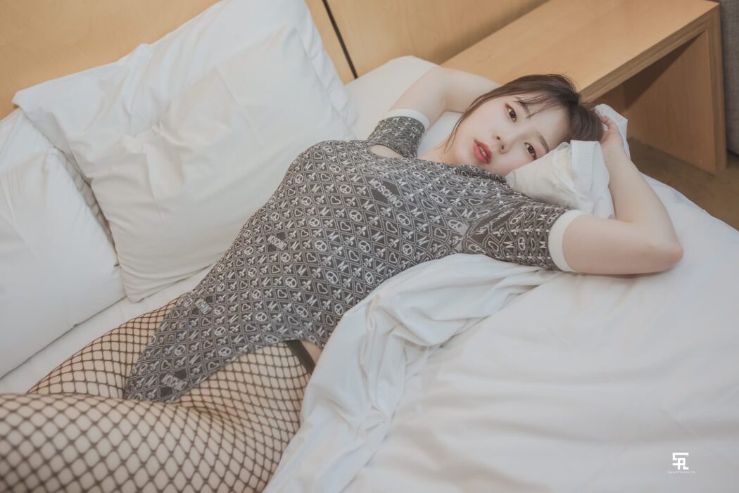 SaintPhotolife Myu a 뮤아 Vol.3