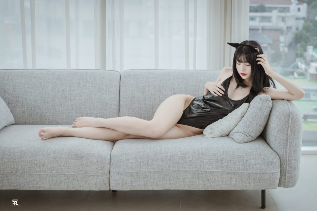 SaintPhotoLife Growing up Yuna Vol.3