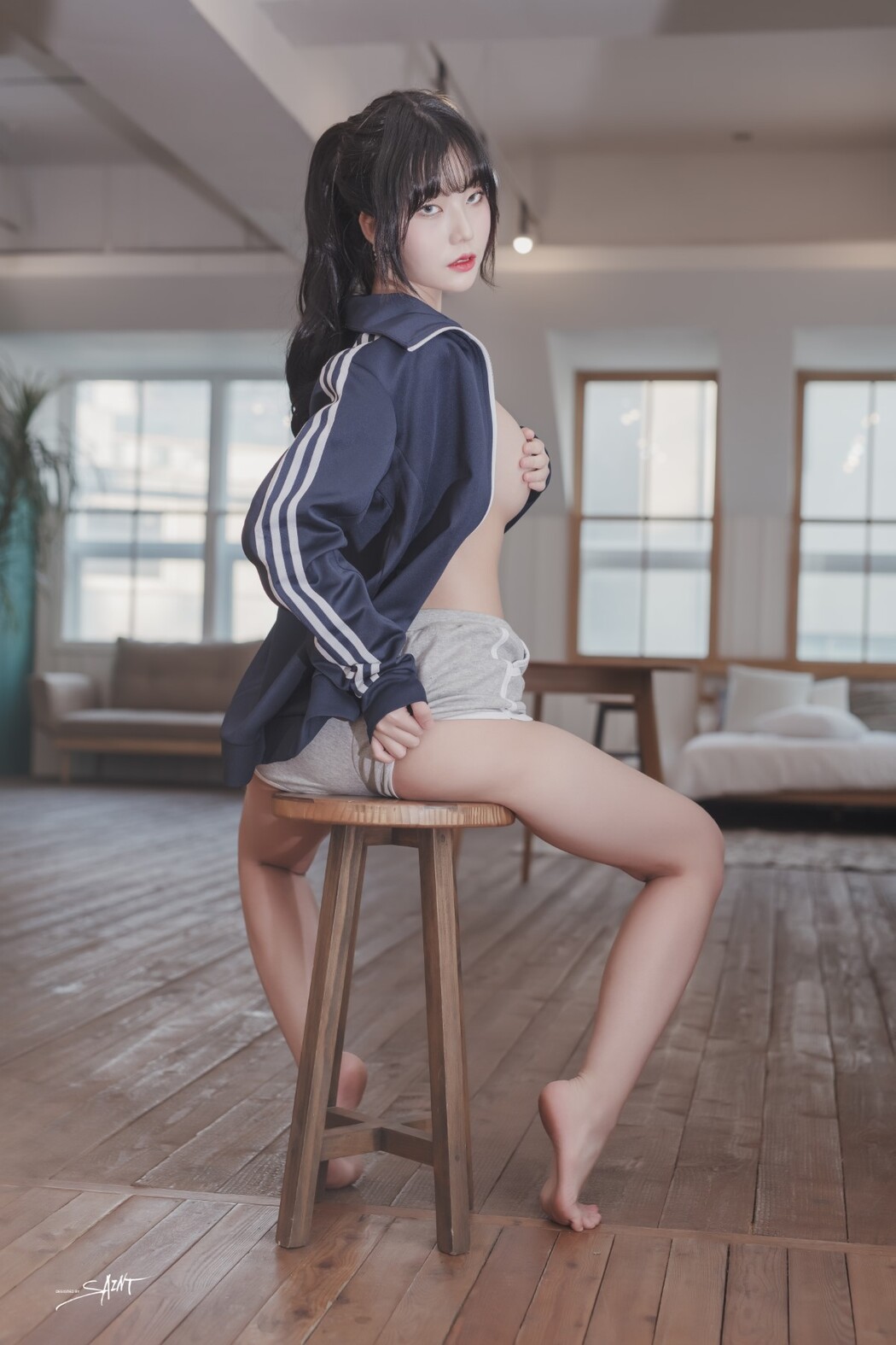 SaintPhotolife Vol.011 Yuna 유나 – Love On Top