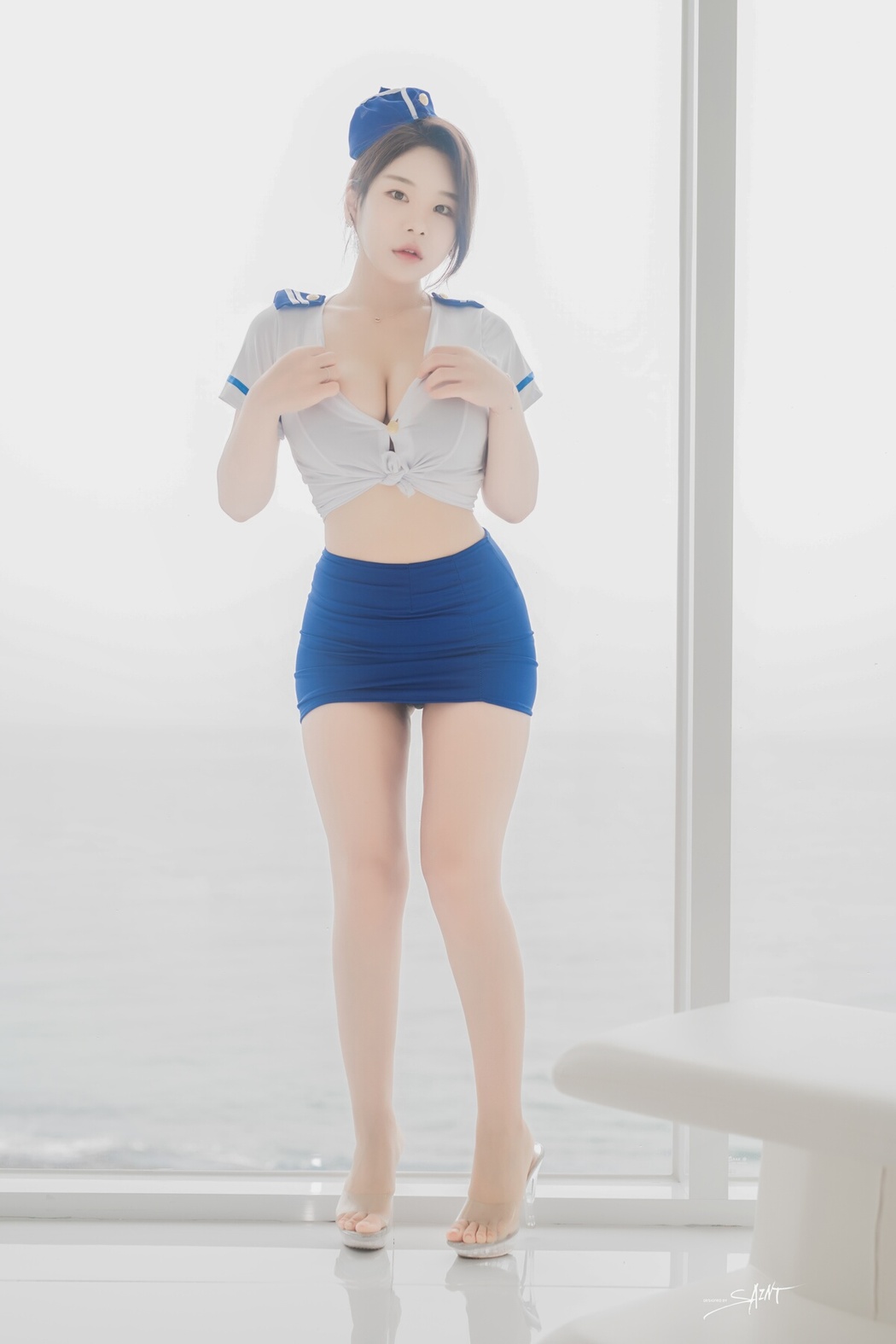 SaintPhotoLife Zzyuri 쮸리 – Blue Marine