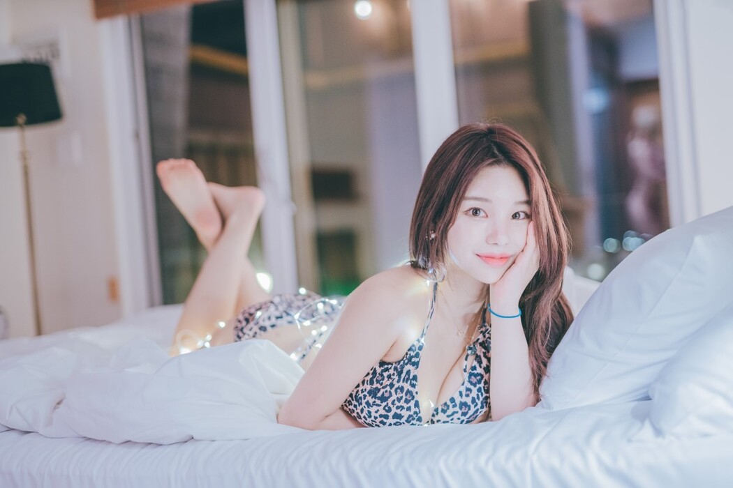 SaintPhotolife Zzyuri 쮸리 – Jezzyuri
