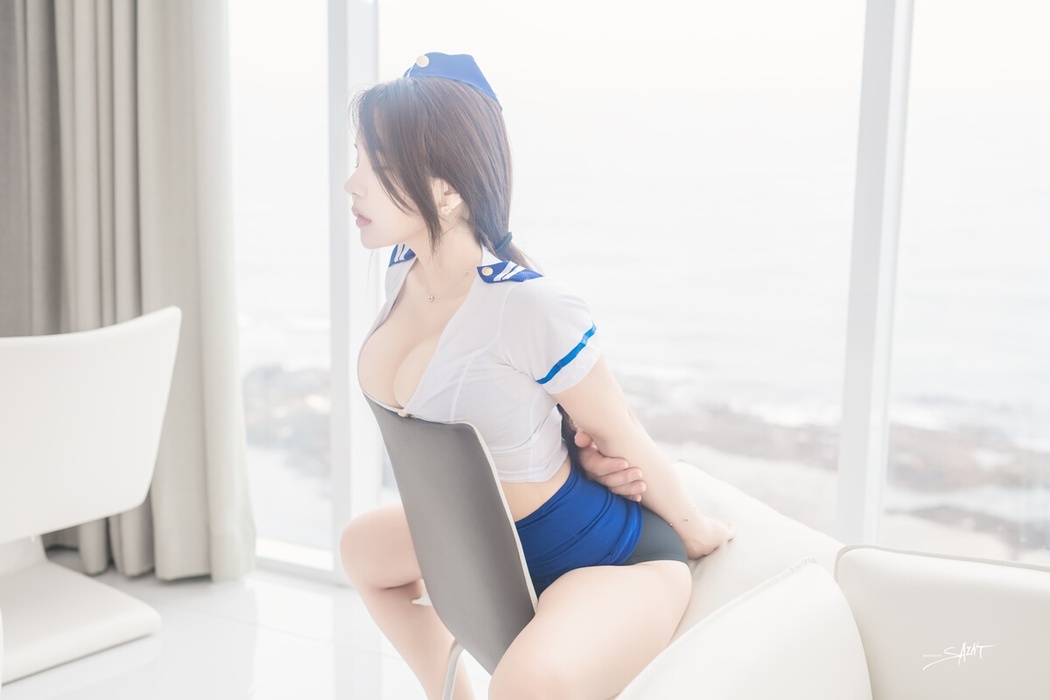 SaintPhotoLife Zzyuri 쮸리 – Blue Marine