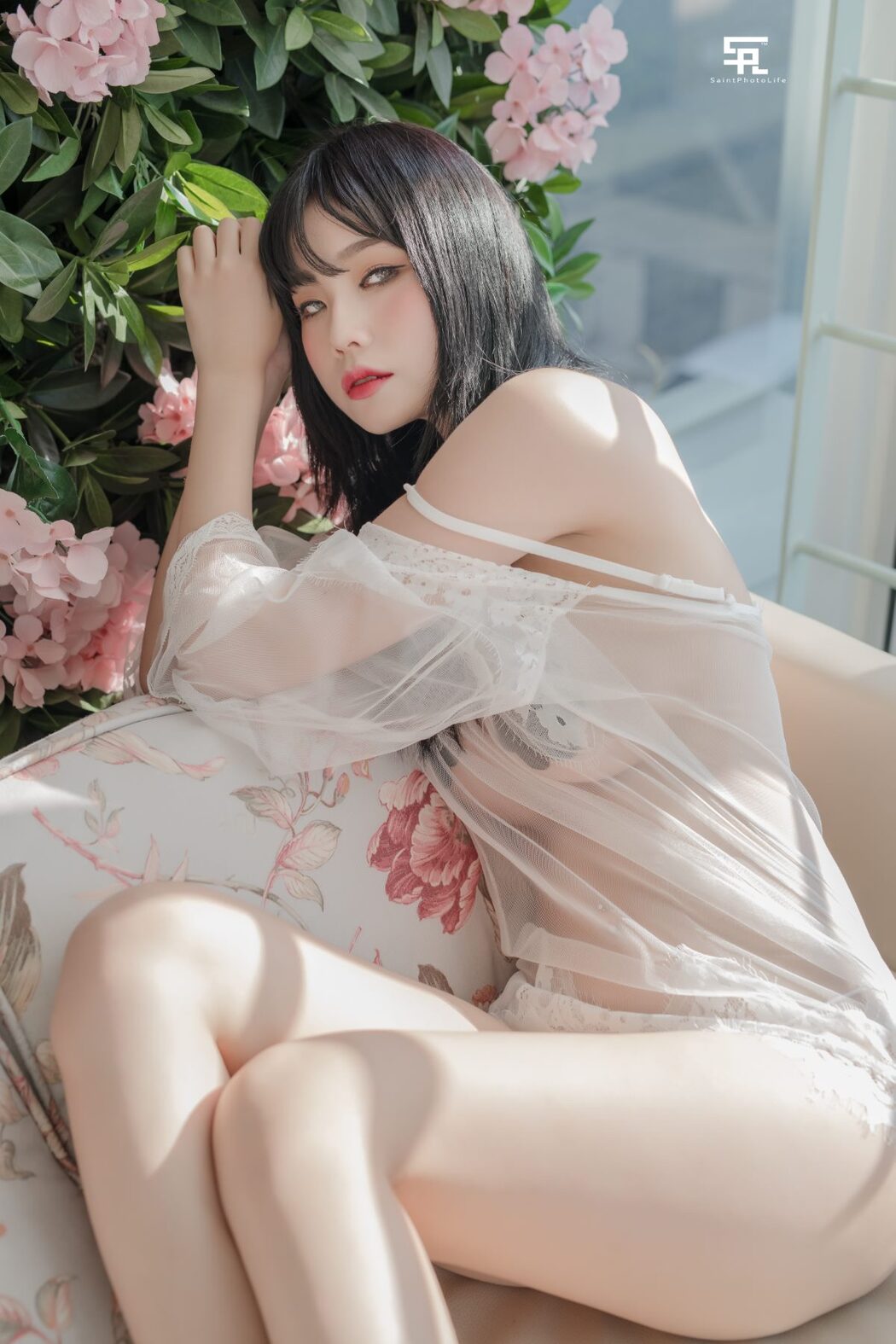 SaintPhotoLife Yuna Bloom Vol.01