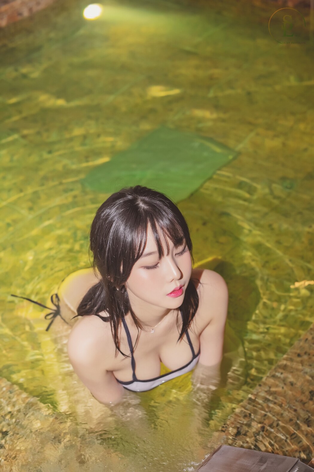 SaintPhotoLife Yuna 유나 Habibi