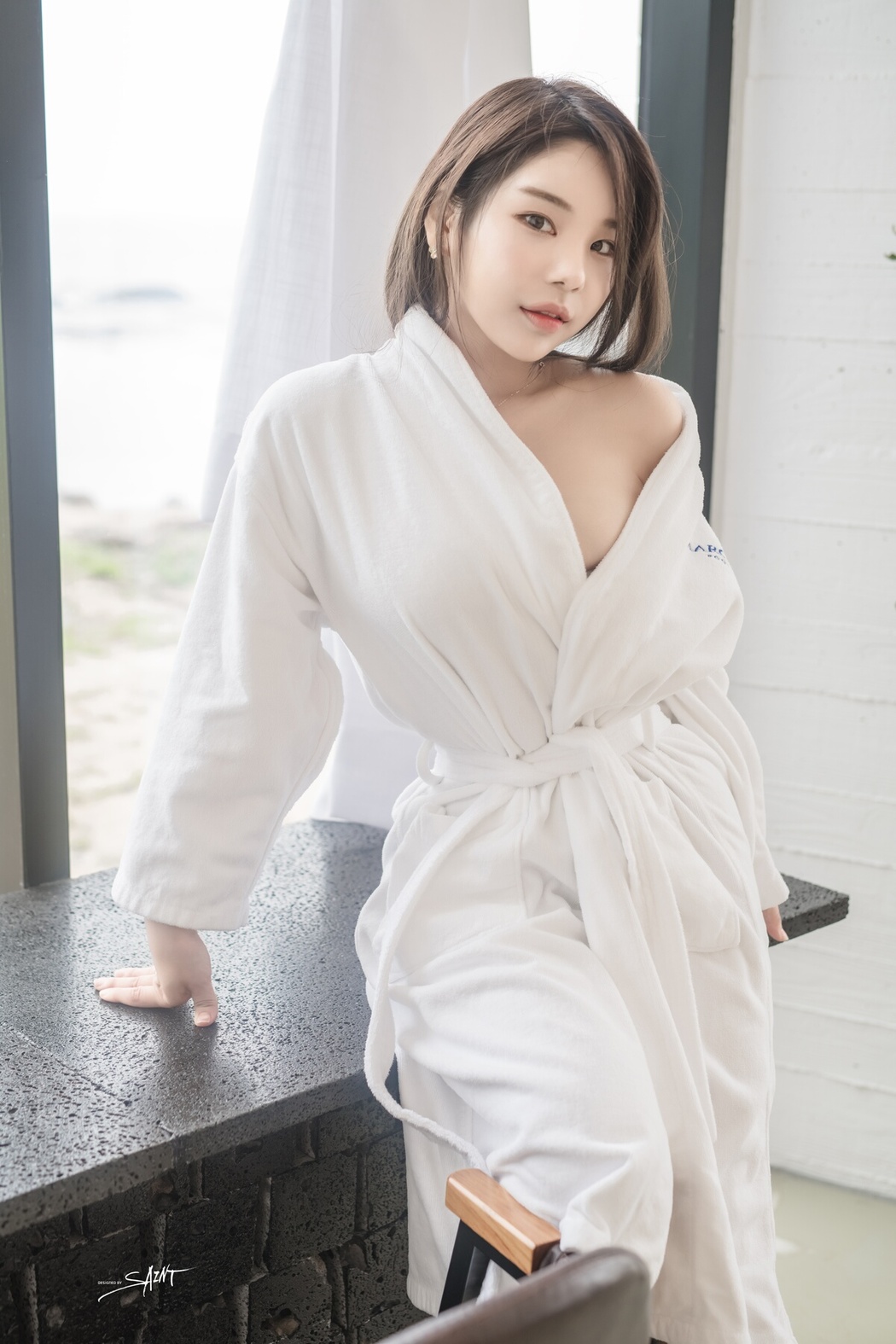SaintPhotoLife Zzyuri 쮸리 – Blue Marine
