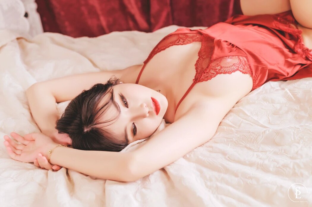 SaintPhotoLife Yuna 유나 – Midnight