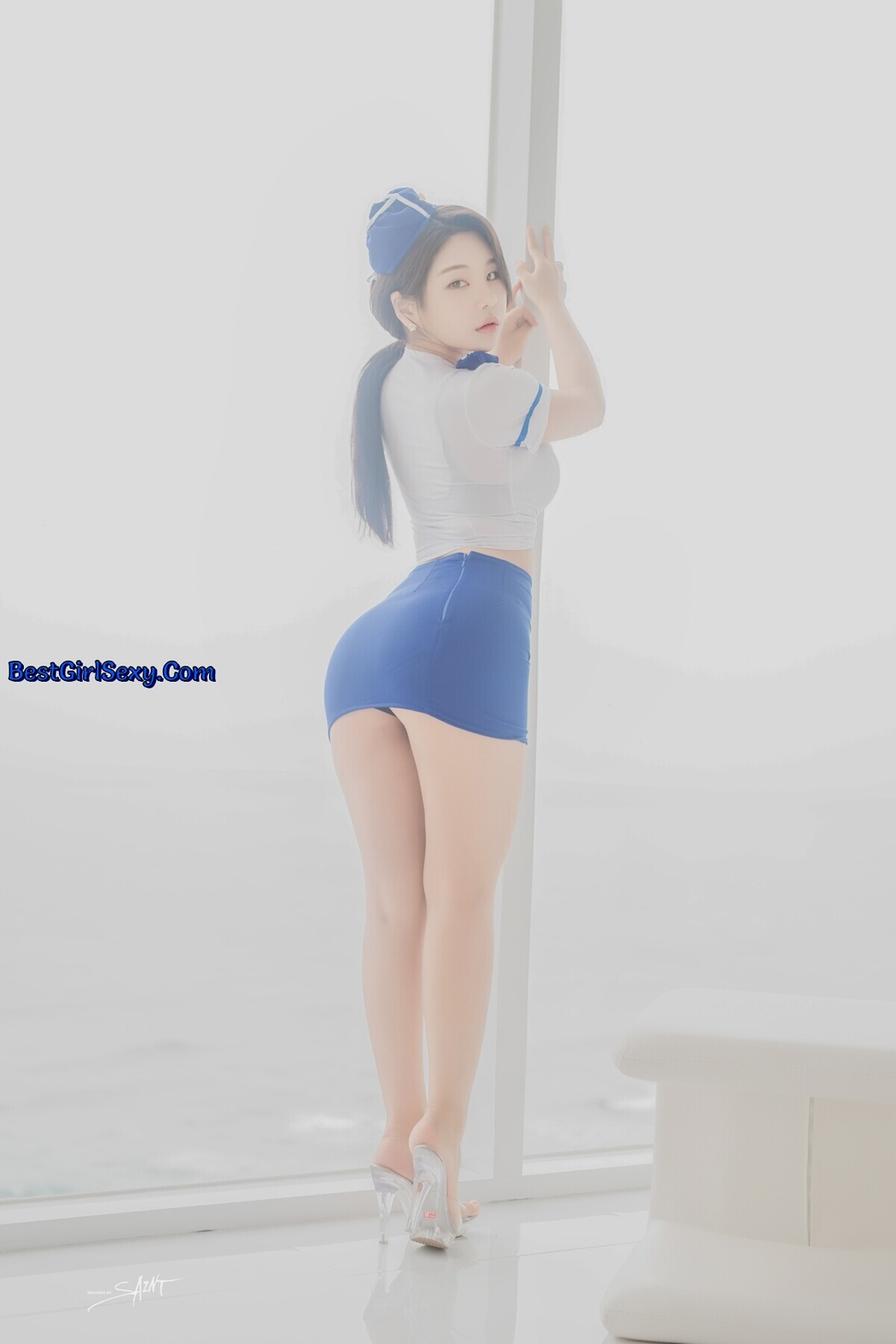 SaintPhotoLife Zzyuri 쮸리 – Blue Marine