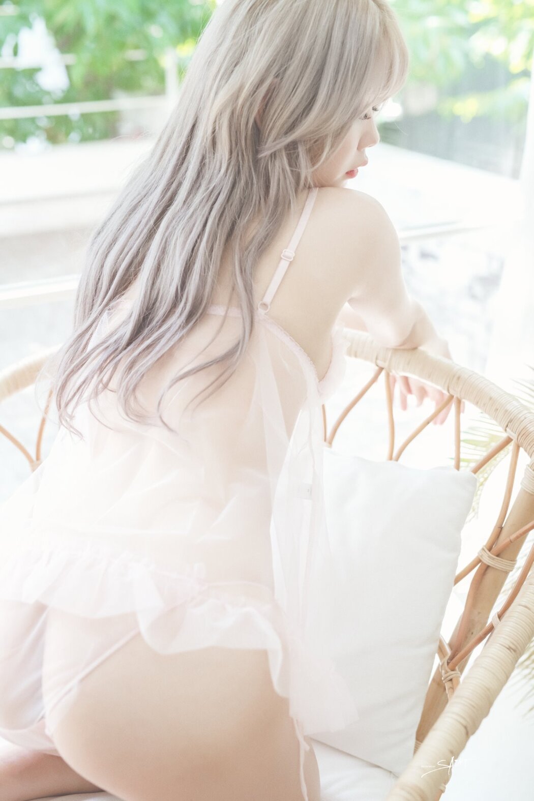 SaintPhotoLife Zia 지아 Vol.01 Hyacinth