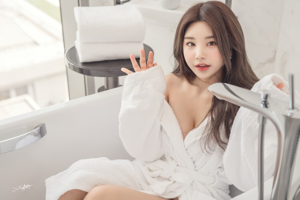 SaintPhotoLife Zzyuri (쮸리) – Zzyuri Vol.010