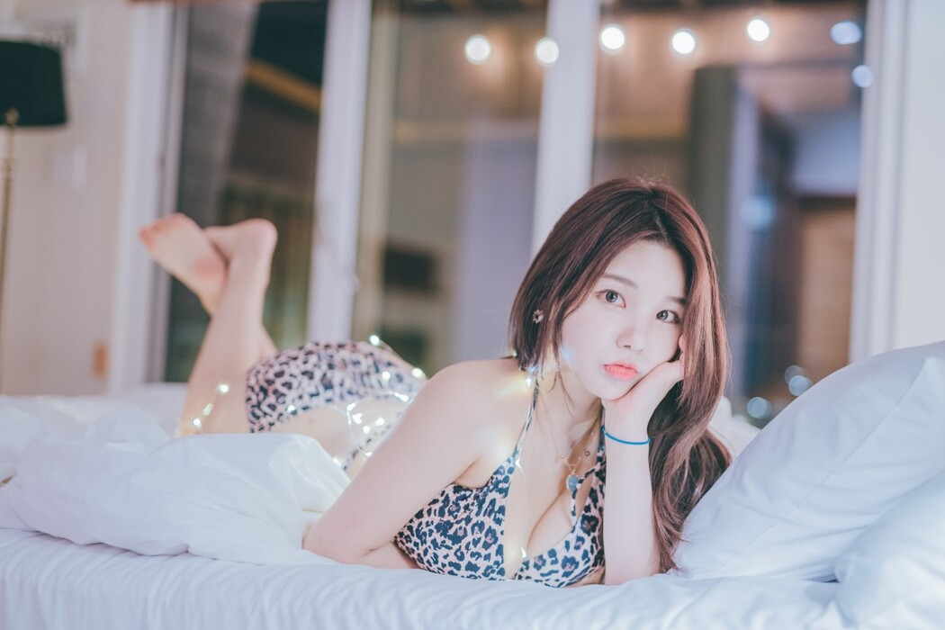 SaintPhotolife Zzyuri 쮸리 – Jezzyuri