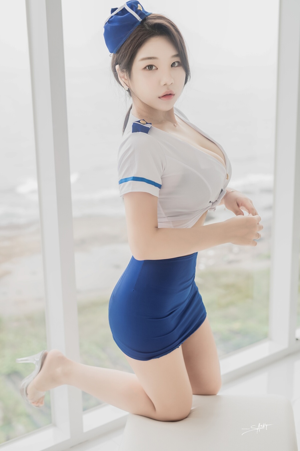 SaintPhotoLife Zzyuri 쮸리 – Blue Marine