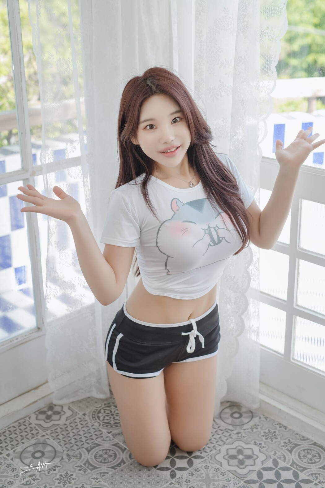 SaintPhotoLife Zzyuri 쮸리 – Puppy Honey