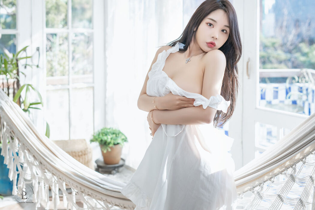 SaintPhotoLife Zzyuri 쮸리 Vol.23 Pure
