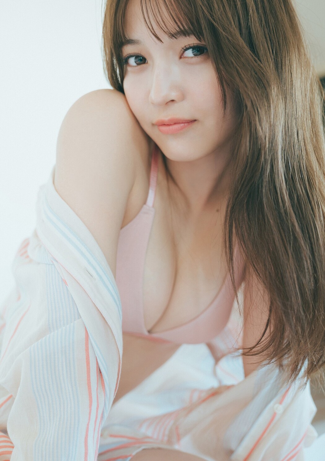 STRiKE DIGITAL PHOTOBOOK 2023-09-15 Vol.037 Nanako Kurosaki 黒嵜菜々子 – Flashback
