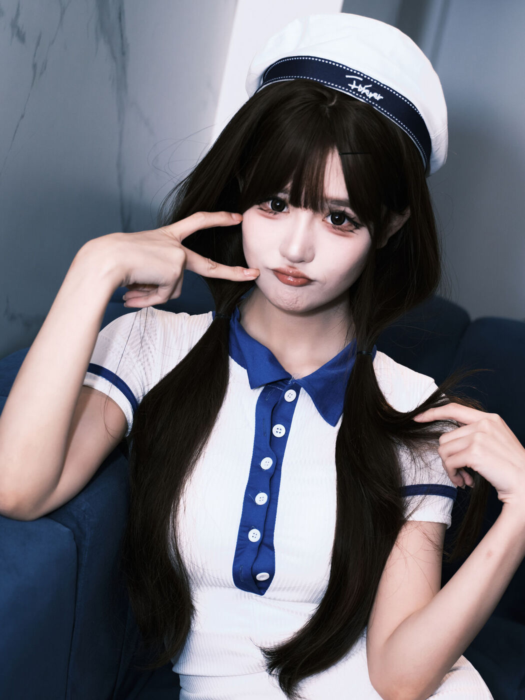 YiTuYu艺图语 Vol.8165 孟程程 (21P)