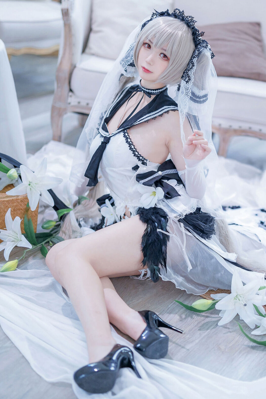 Coser@樱落酱w – 碧蓝航线 可畏 礼服 (21P) Cover Photo