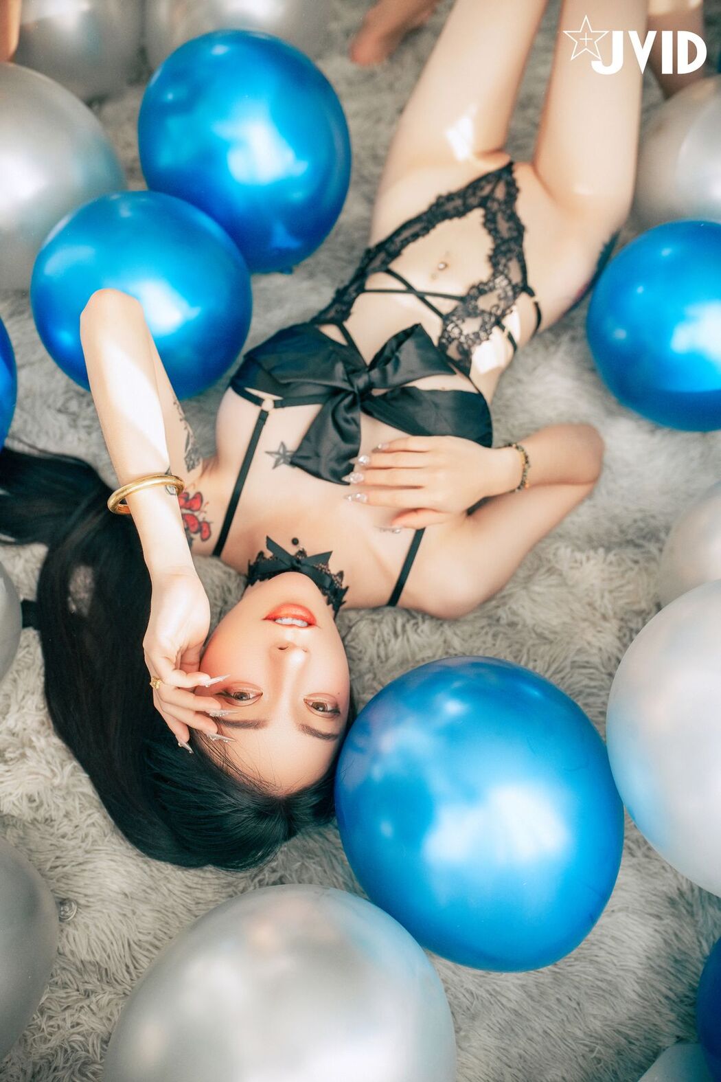 JVID Piao Piao Ge 飄飄哥 – 最狂尺度生日特輯 極細丁無膚膠 色色の裸體生日趴-飄飄 慶生被脫光光塗抹奶油 超細線丁無膚膠擠出誘人駱駝蹄 屁股翹高背後位視角超色慾 超誘人裸體奶油慶生影片熱映中 Part04 (62P)