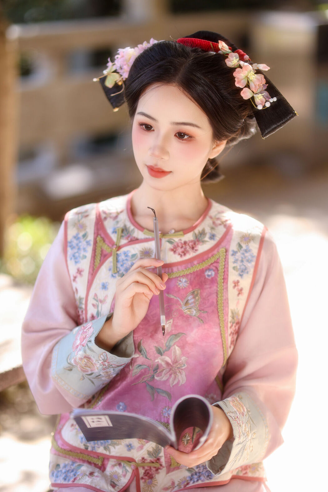 YiTuYu艺图语 Vol.8171 小杜同学 (26P)