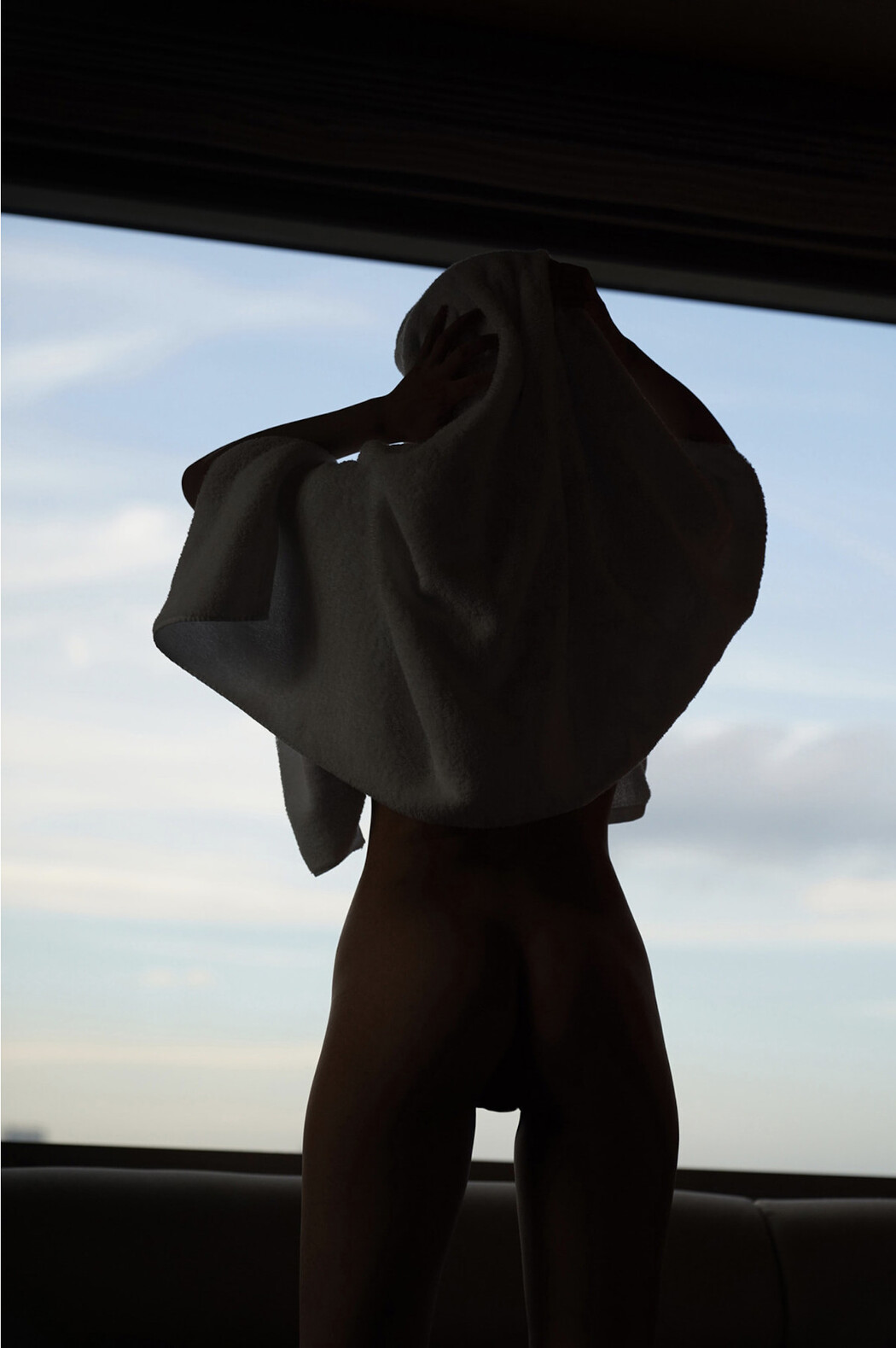 Ichiha Amatsu 天津いちは, FRIDAYデジタル写真集 『元JR東日本社員がまさかのフルヌード vol.2』 Set.02