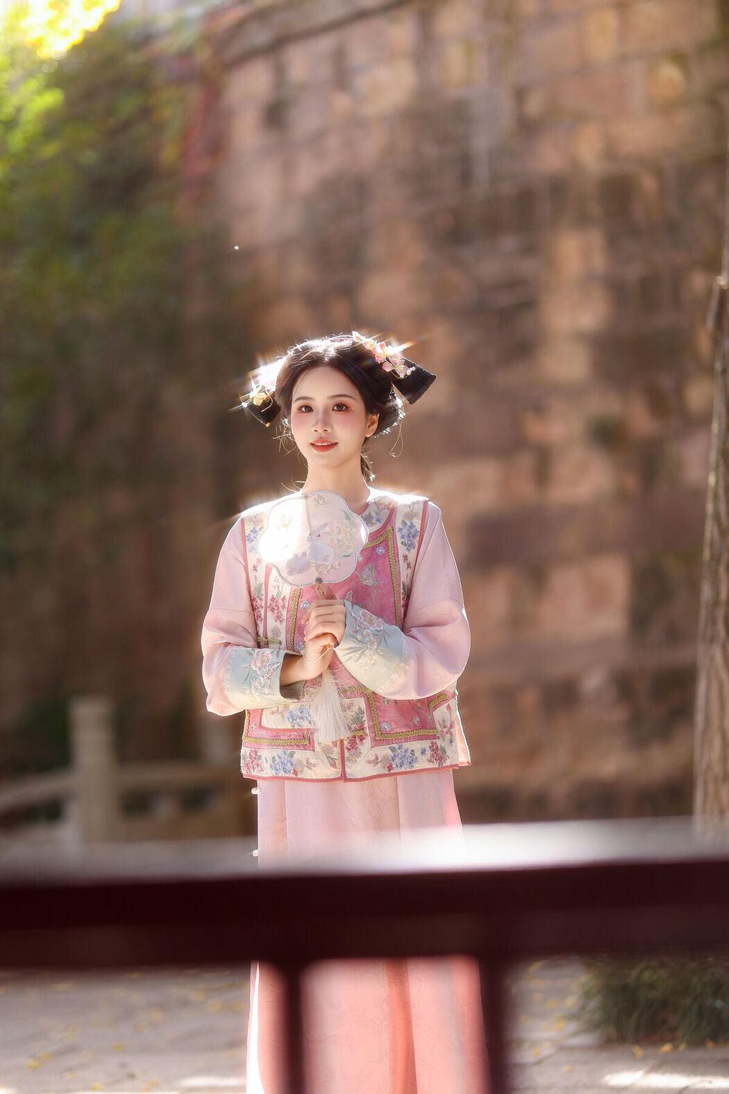YiTuYu艺图语 Vol.8171 小杜同学 (26P)
