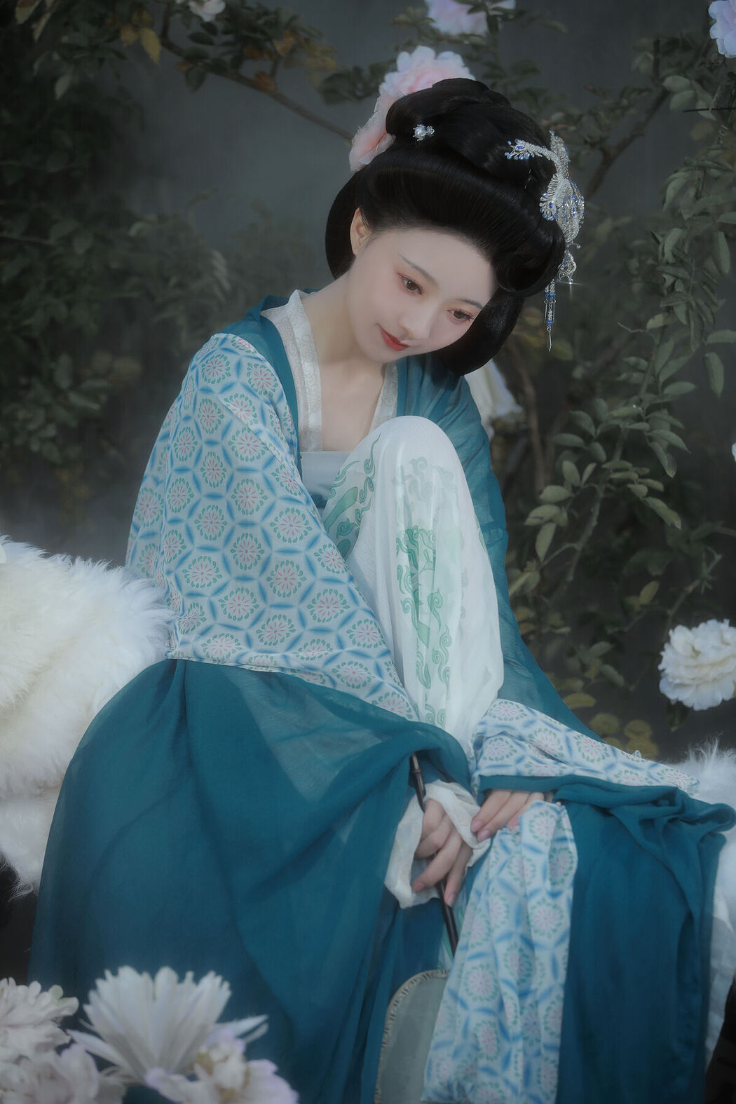 YiTuYu艺图语 Vol.8172 一固美撇捺 (22P)