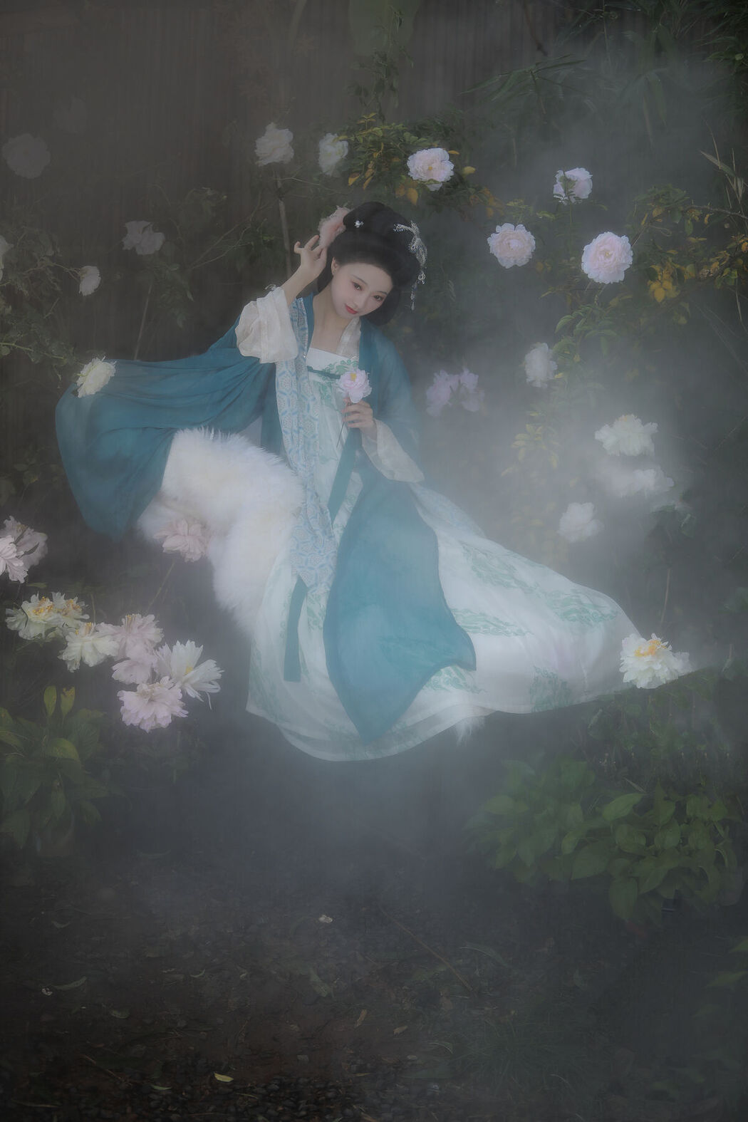 YiTuYu艺图语 Vol.8172 一固美撇捺 (22P)