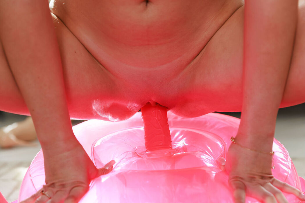 MetArtX Leya Desantis &#8211; Nympho Part3 (52P)