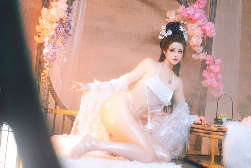 Coser@鹿八岁 &#8211; 幽梦清韵 (90P)
