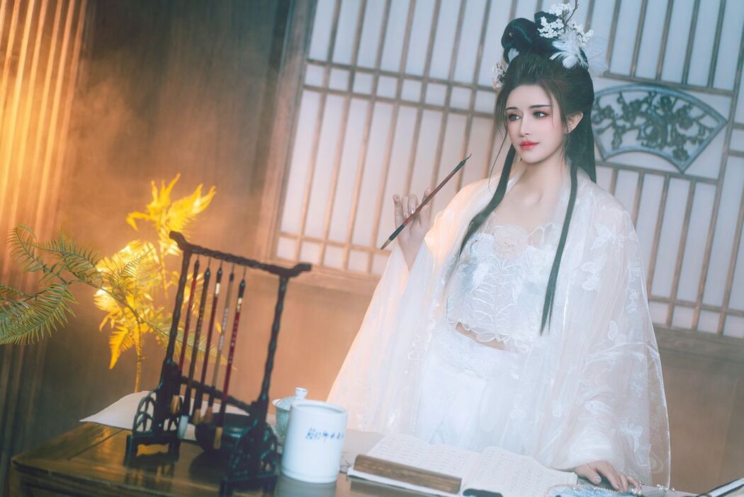Coser@鹿八岁 &#8211; 幽梦清韵 (90P)