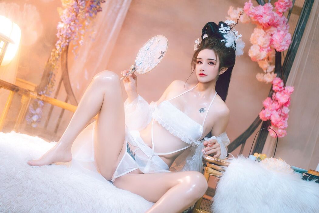 Coser@鹿八岁 &#8211; 幽梦清韵 (90P)