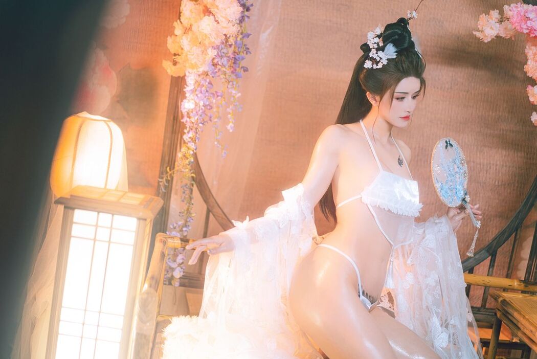Coser@鹿八岁 &#8211; 幽梦清韵 (90P)