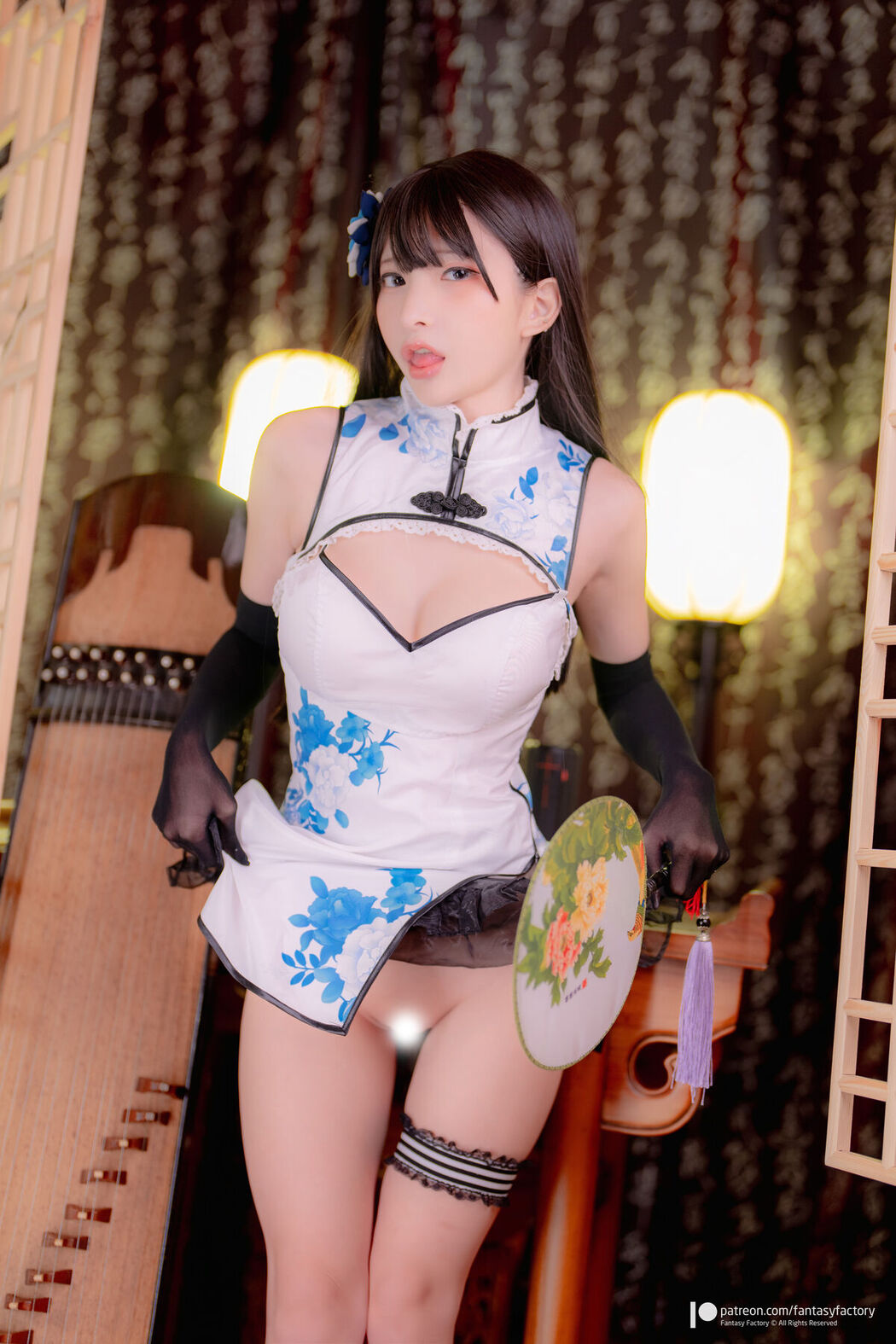 Fantasy Factory 小丁 – 旗袍小花瓶