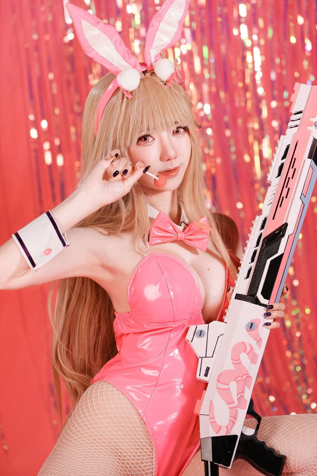 Coser@Sally多啦雪 Sally Dorasnow – NIKKE Viper Bunny Girl (40P)