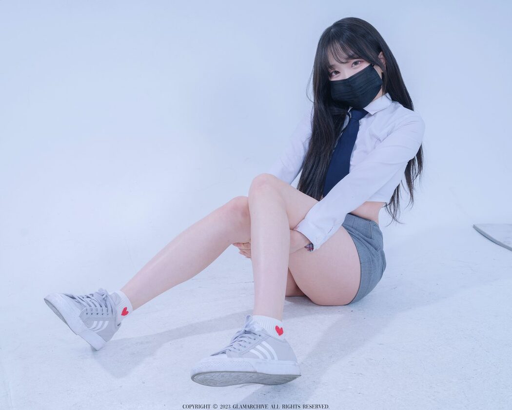 Glamarchive BAEK SUL TANG – School Look