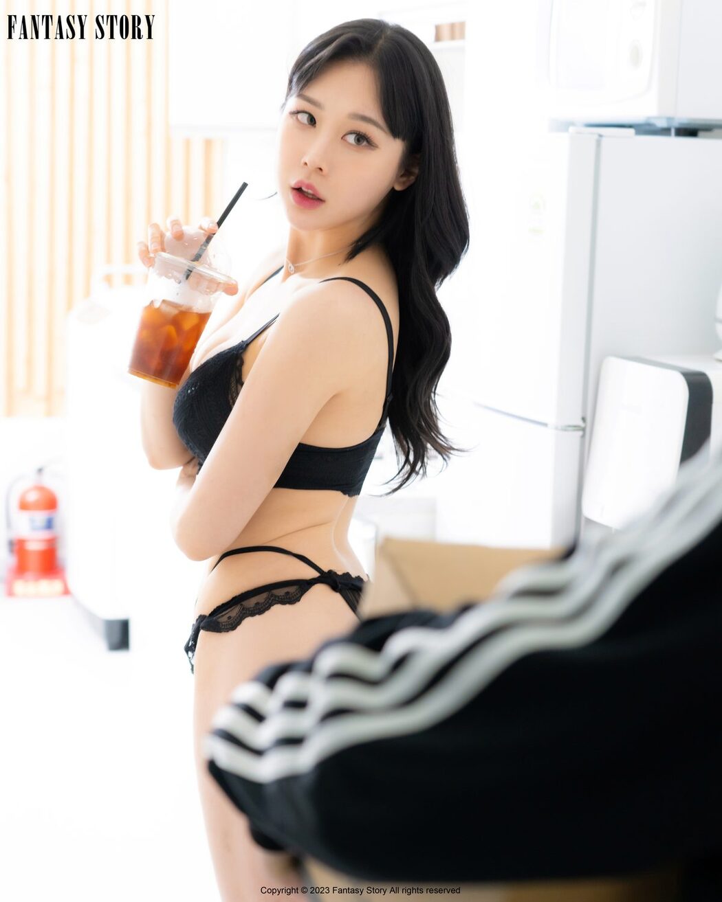 Fantasy Story Haena 해나 – Haena Seducing A Courier A